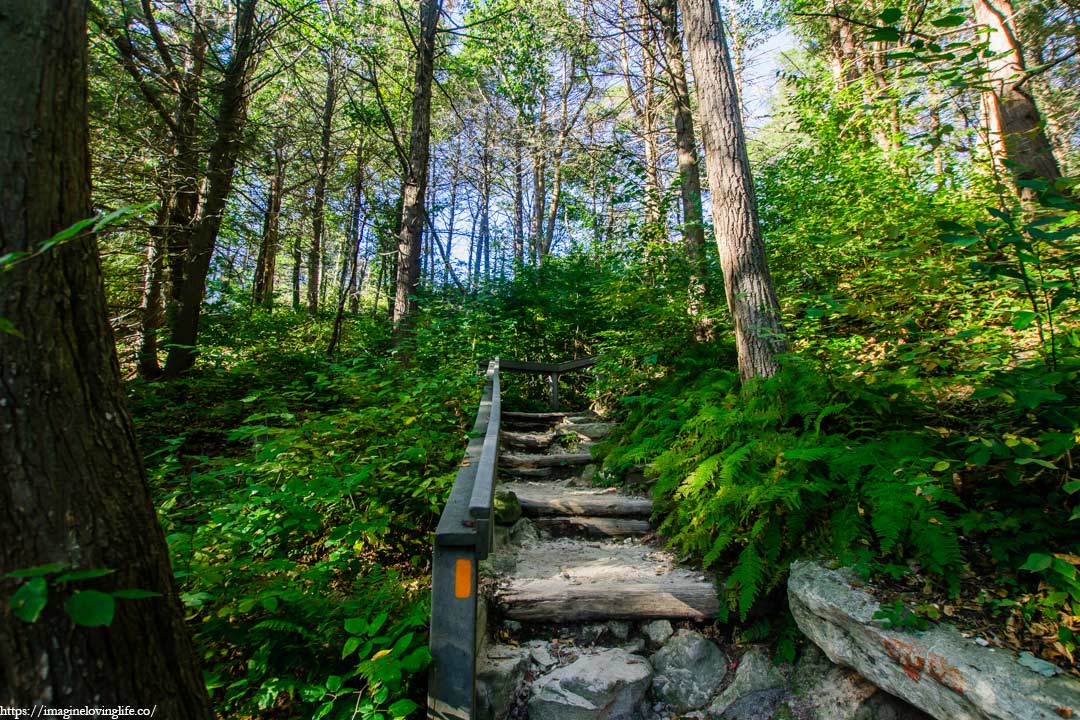 ascent to north lookout